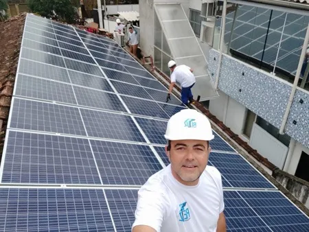 Projeto InfologTi - 17kWp – São Vicente/SP - foto 12 de energia solar Reluz Solar